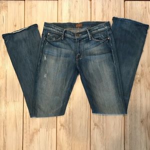 Mother the runaway in cream